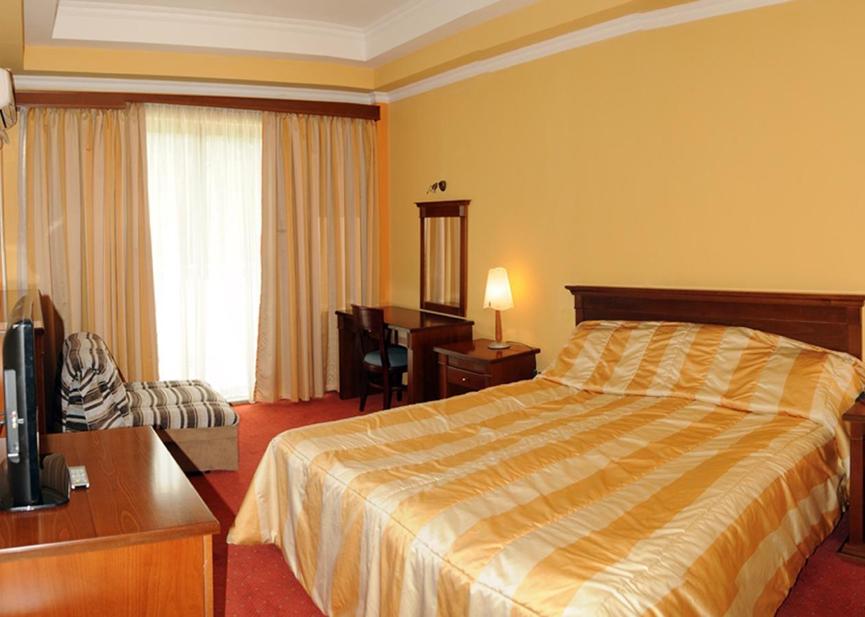 Hotel Granit Охрид Экстерьер фото
